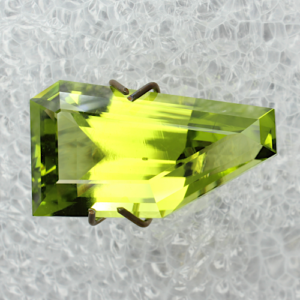 Free Form Peridot
