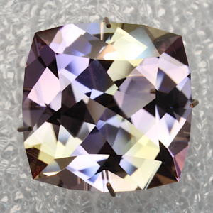 Ametrine Broad Flash