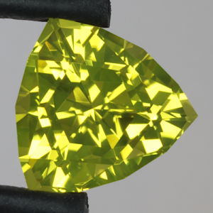 Oro Verde Four Same sided Trillion