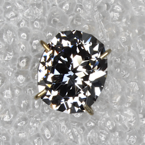 Cushion Gun metal Grey Spinel