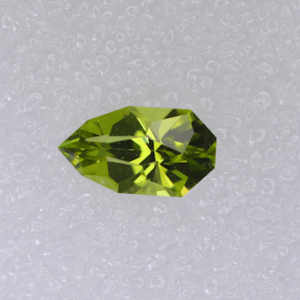 Peridot Pointy Pear