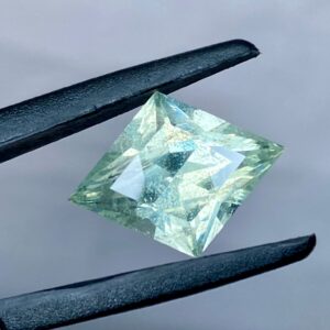 Malawi Sapphire Lozenge