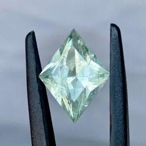 Malawi Sapphire Lozenge